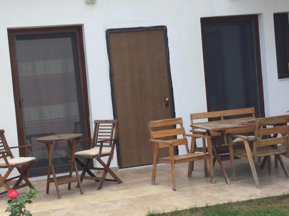 Peaceful Apartments In Elani Exterior foto